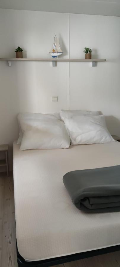Coco - Camping Le Mar Estang กาเนต์-อ็อง-รูสซียง ภายนอก รูปภาพ